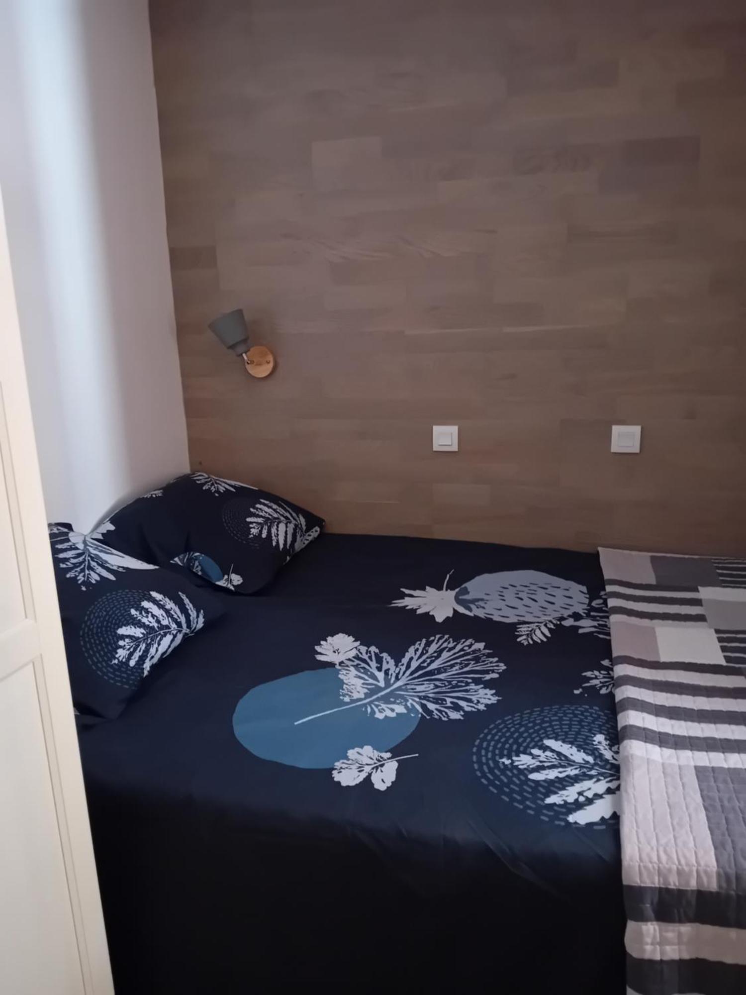 Appartement T2 Avec Piscine A 100 M De La Plage Сикс-Фор-ле-Плаж Екстериор снимка
